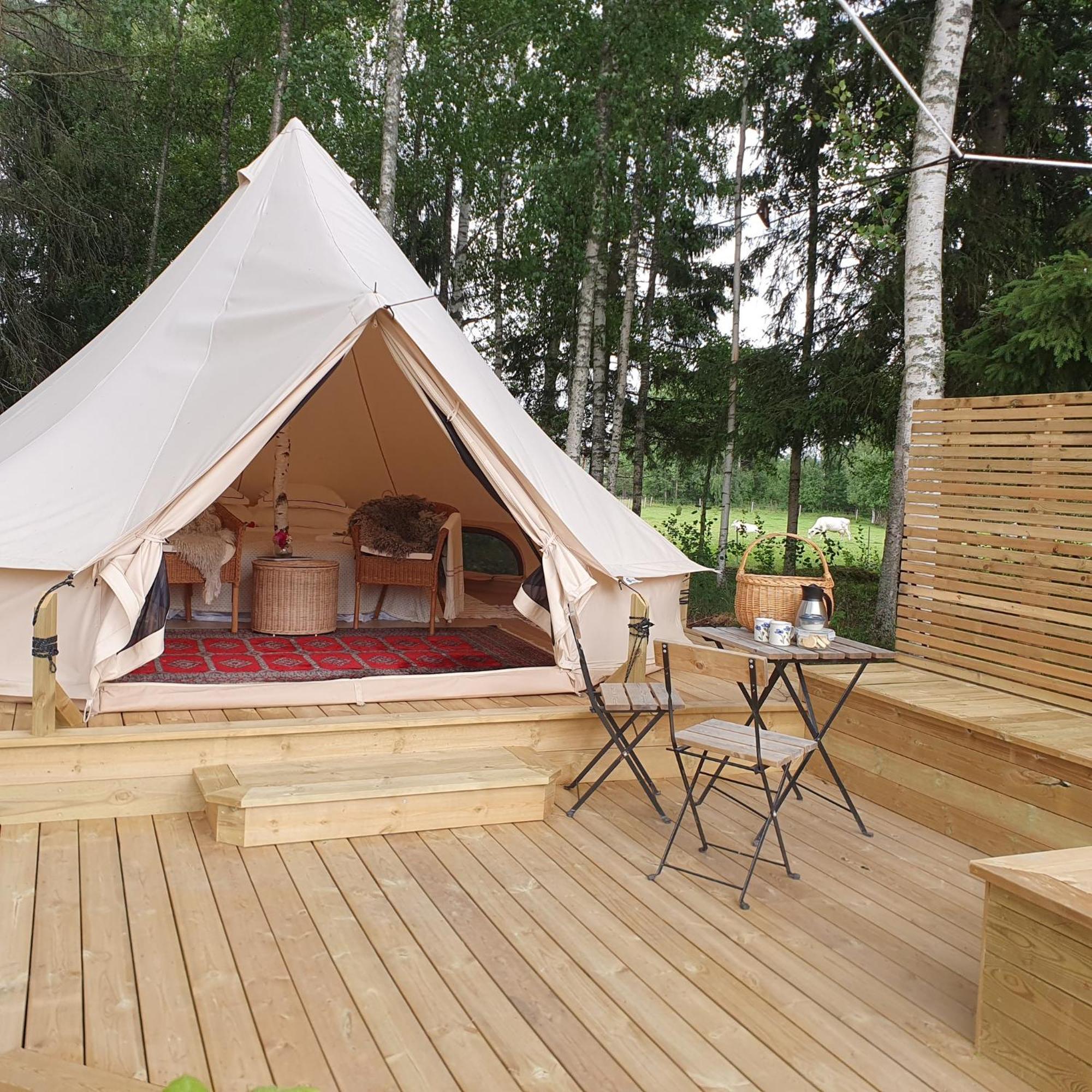 فندق Skalbo Gardsglamping Järvsö المظهر الخارجي الصورة